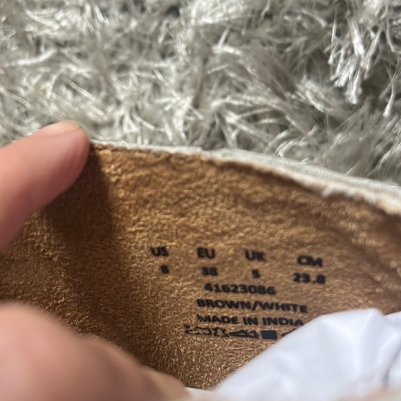 Leather booties with hand tooled detailing, hair-on and belted accent, new, Myra - Picture 12 of 16